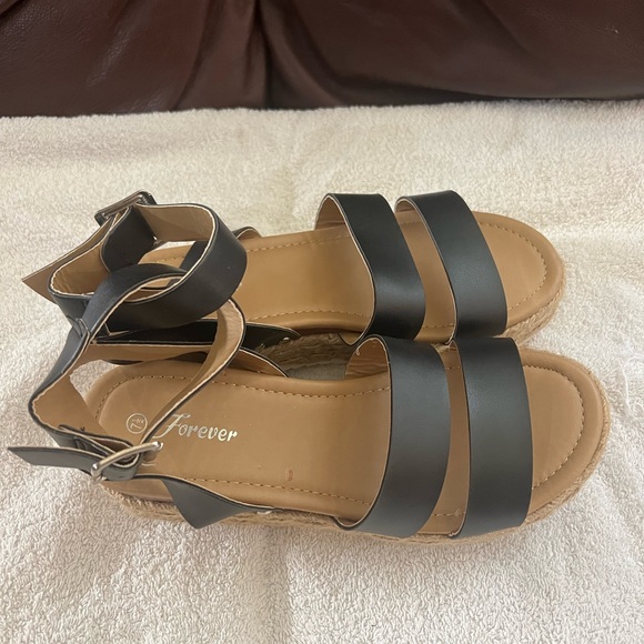 Forever Wedge Sandals - Picture 7 of 7